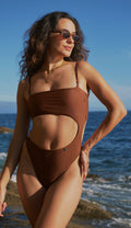 BODY ILHA GRANDE – High-Support Cut-Out Swimsuit & Earthy Shape
