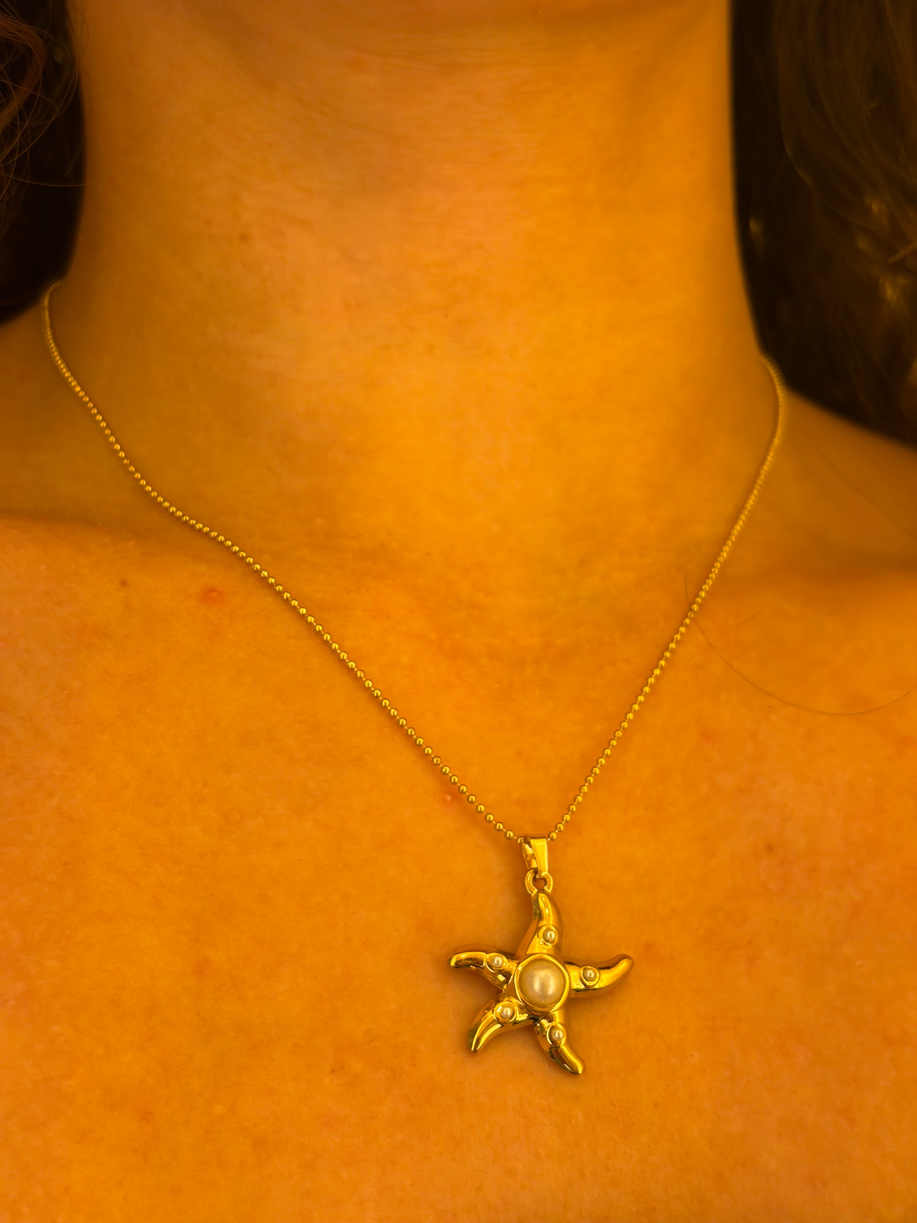COLAR PERLA – Gold Plated Pearl & Starfish Necklace
