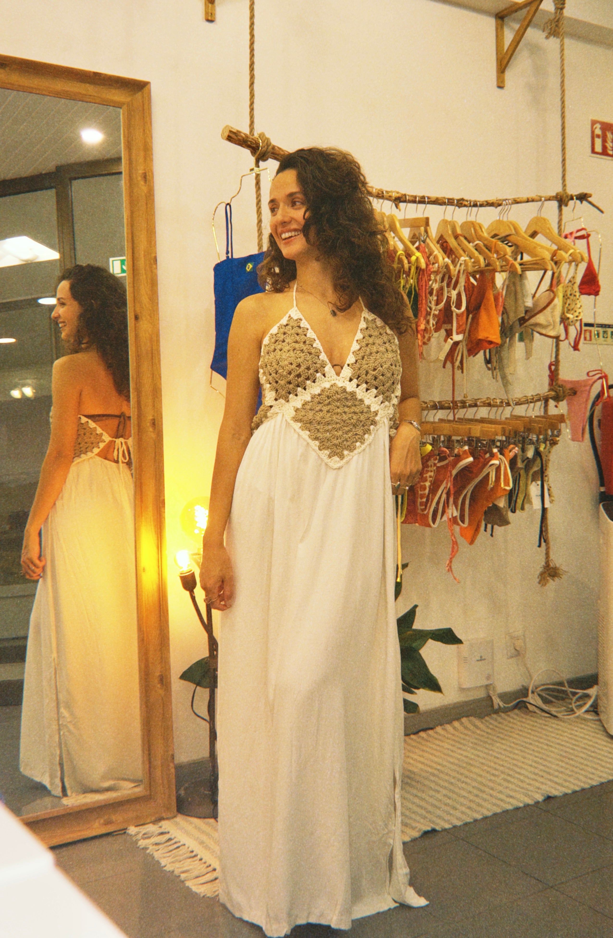 VESTIDO ALBA – Handmade Crochet Bust Maxi Dress (One Size)