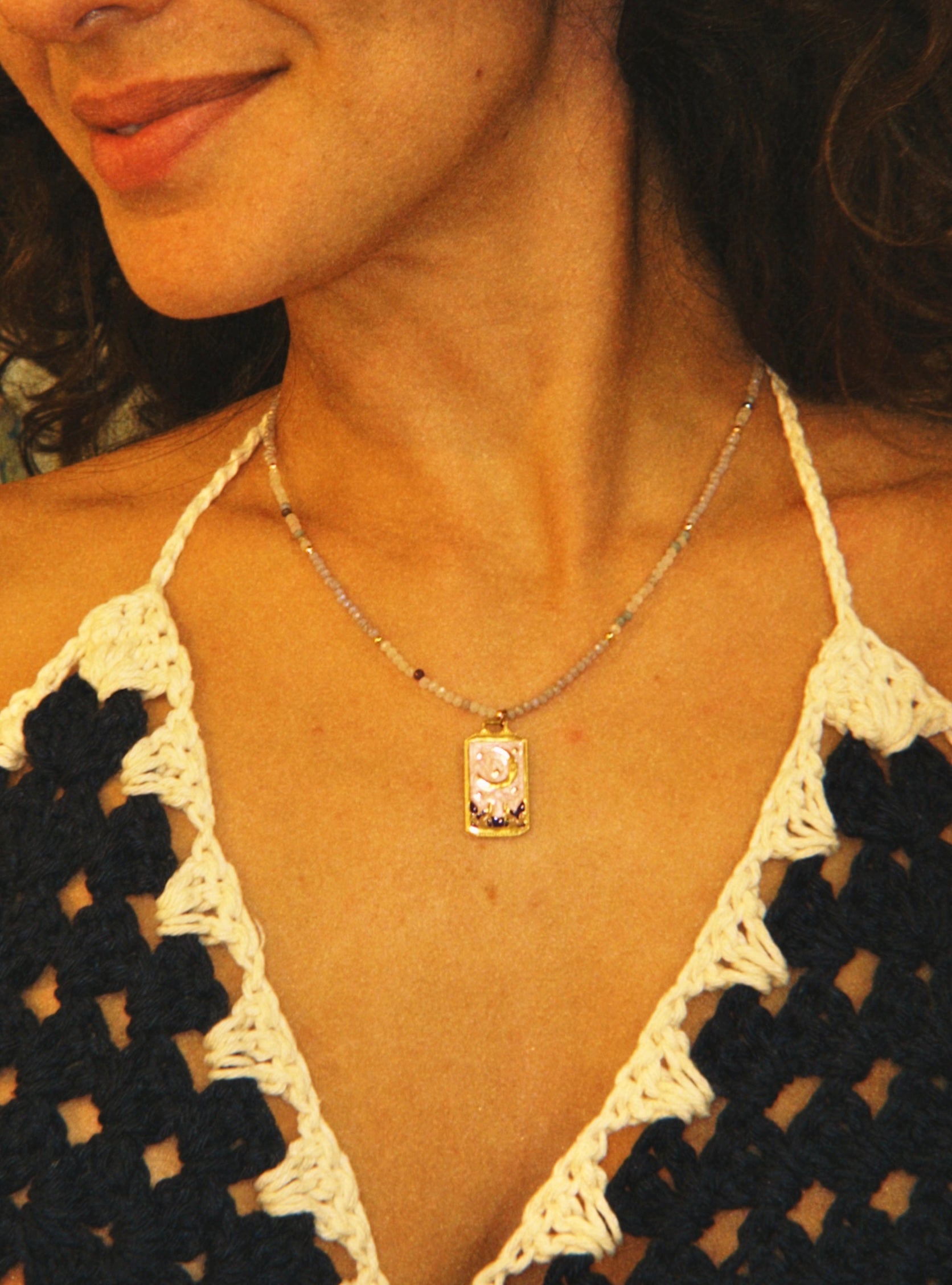COLAR LUNA – Gold Plated Tarot Moon Necklace & Beaded Chain