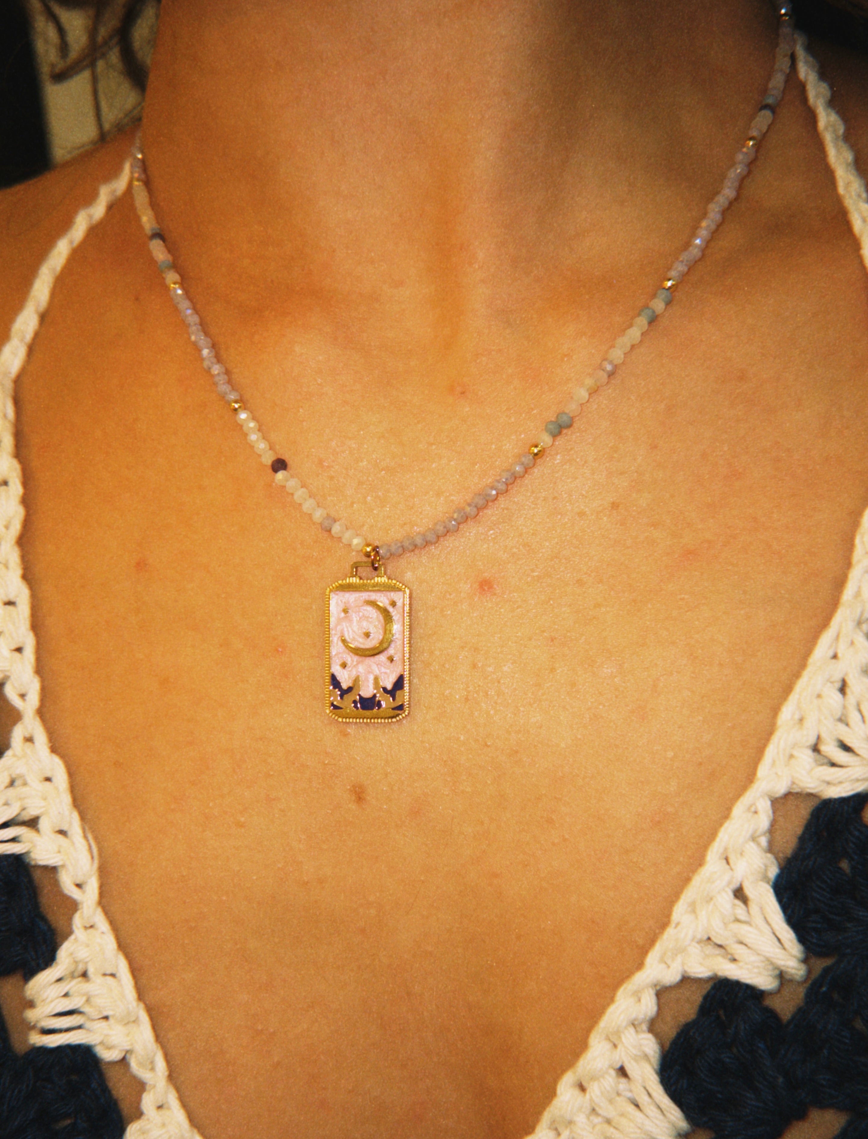COLAR LUNA – Gold Plated Tarot Moon Necklace & Beaded Chain