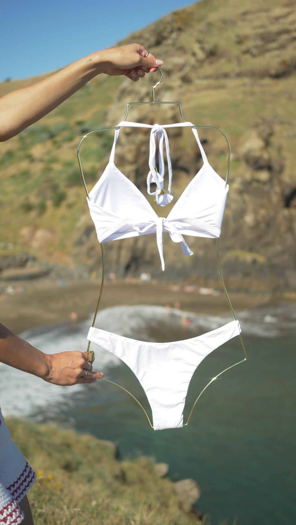 BIQUÍNI ITACARÉ - Multi-way Top & High Leg